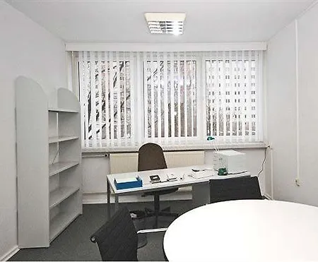 & Gaestehaus Luetten Klein Ξενοδοχείο 3*
